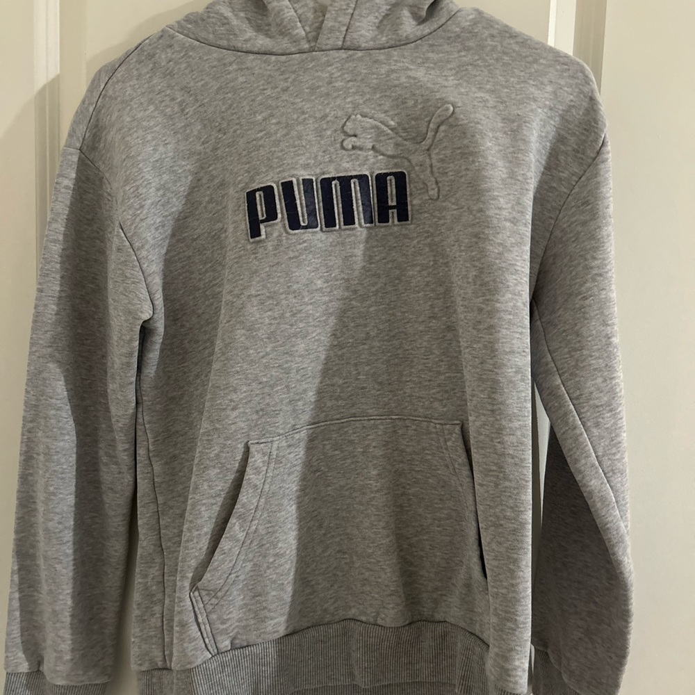 Puma hoodie L (14-16)
